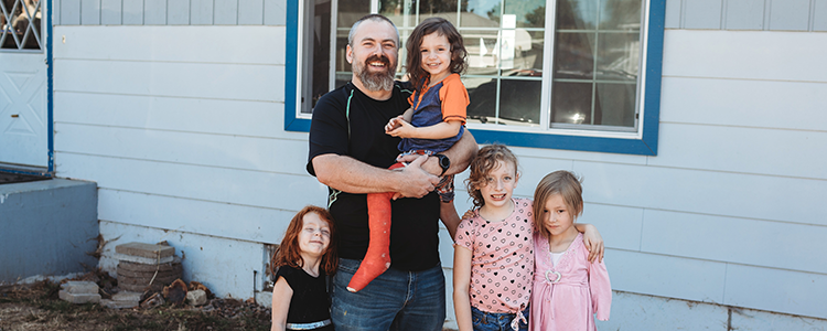 Mike Arnett, USW member